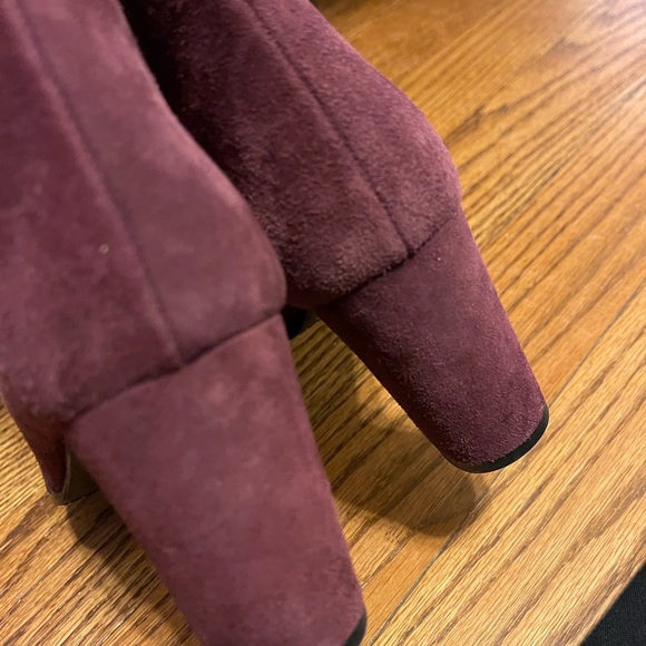 Stuart Weitzmann Booties-Gently Worn-Burgundy Color - Picture 9 of 9